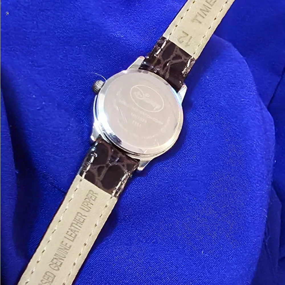 Disney Minnie Mouse Vintage Petite Women's or Kids Watch